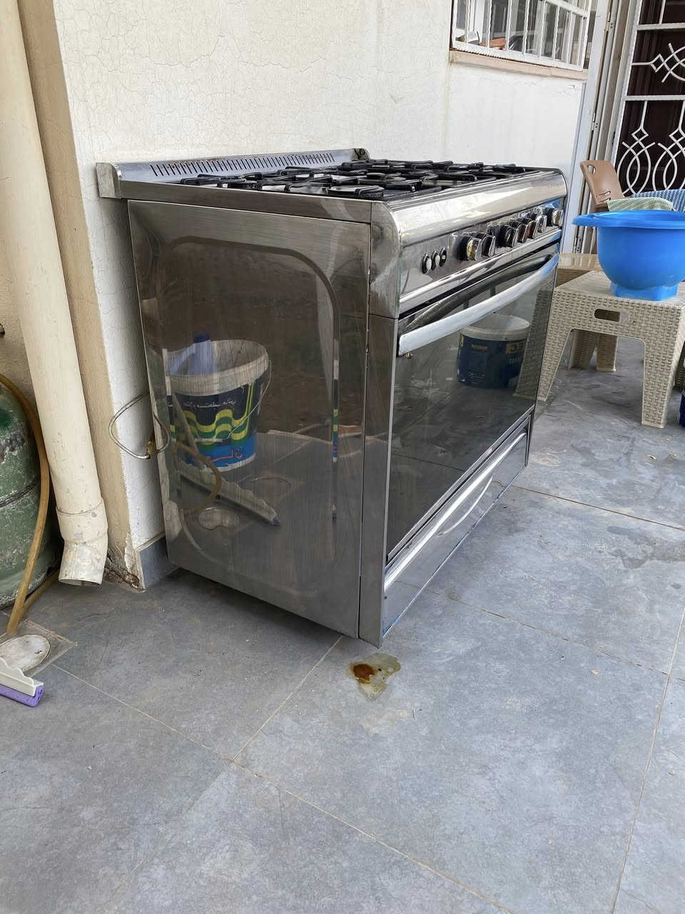 طباخ للبيع 80 الف  بغداد  ***********
