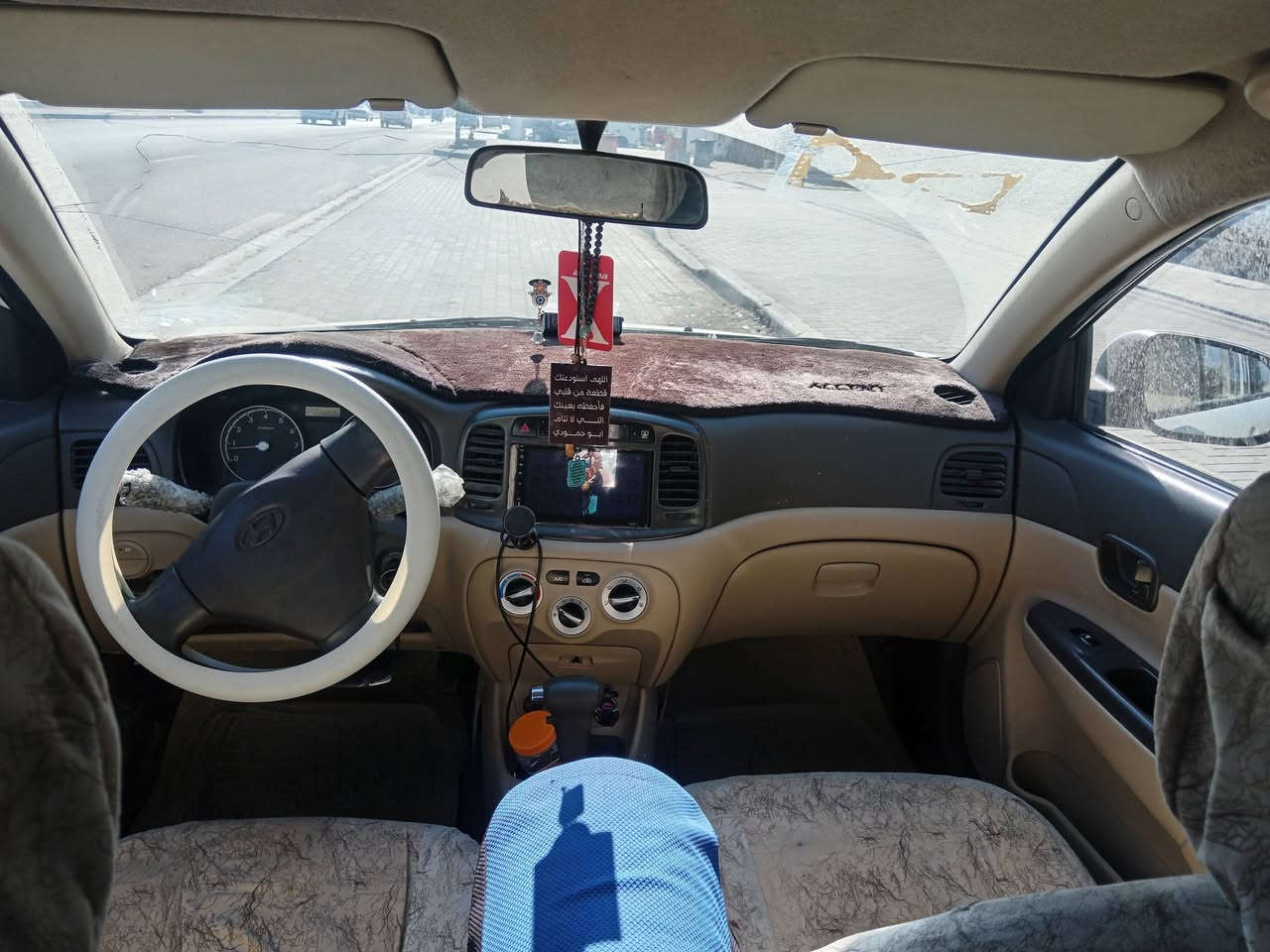 اكسنت موديل 2011 رقم بصره الماني
رايدها 75 مكاني حيانيه
ما متواجد عل فيس ***********
