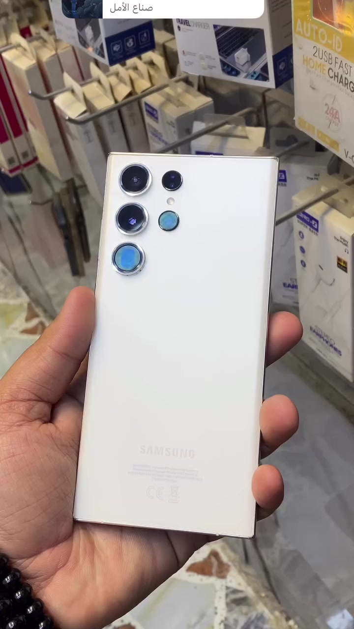 اس 23 الترا نضيف فول مكفول من فتح. 

ذاكره 512 رام داخلي 12. 

دبل خط عربي مو اوربي.  

سعره 750 
***********
فلوجه
