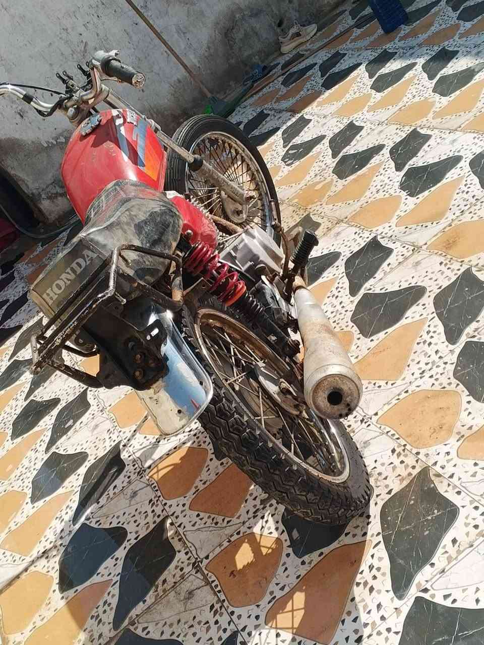 البيع بدون سعر 300


**إذا كنت صاحب هذا الإعلان وتريد حذفه لأي سبب، رجاءا أرسل رسالة إلى الدعم الفني**