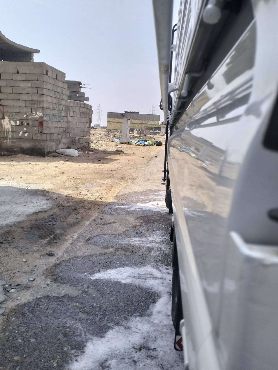 سلام عليكم فحل مديل 2020 مسكر دبلو ماي مفطومه  فول مواصفات6دكم تحكم جهتين  رقم بصرة السيارة مكفوله كفاله عامه ميكانيك وبدي سيارة جاهزة من كلشي ما عايزهة شي مكينه جديدة توة مبدلينهة سيارة مال جناي وكامله ماشيه 140حقيقي تدفئه تبريد كله شغال مكان السيارة البصرة القبله  (ملاحضه السيارة تنباع بدون محجر ودروجه)  السعر 165 وبيهة مجال للشراي ان شاء الله للاستفسار ***********
