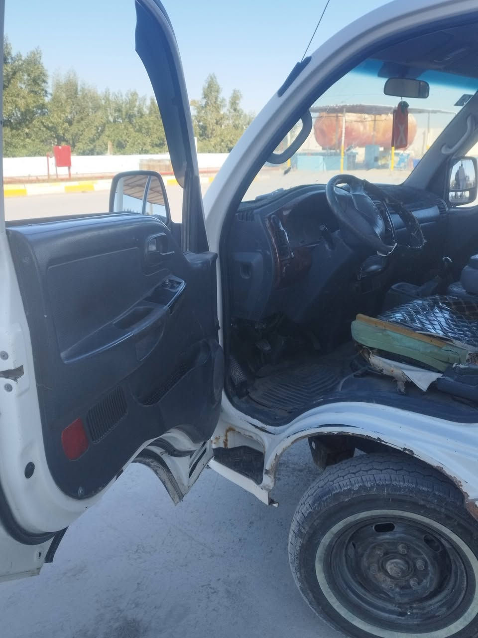 سلام عليكم كيا 2008رقم بغداد صدامي
سياره جديده رقم شاصي واضح  سياره مال شقل 

سعر 87وبيه مجال مكلف بل نشر. رقم لهتف***********
