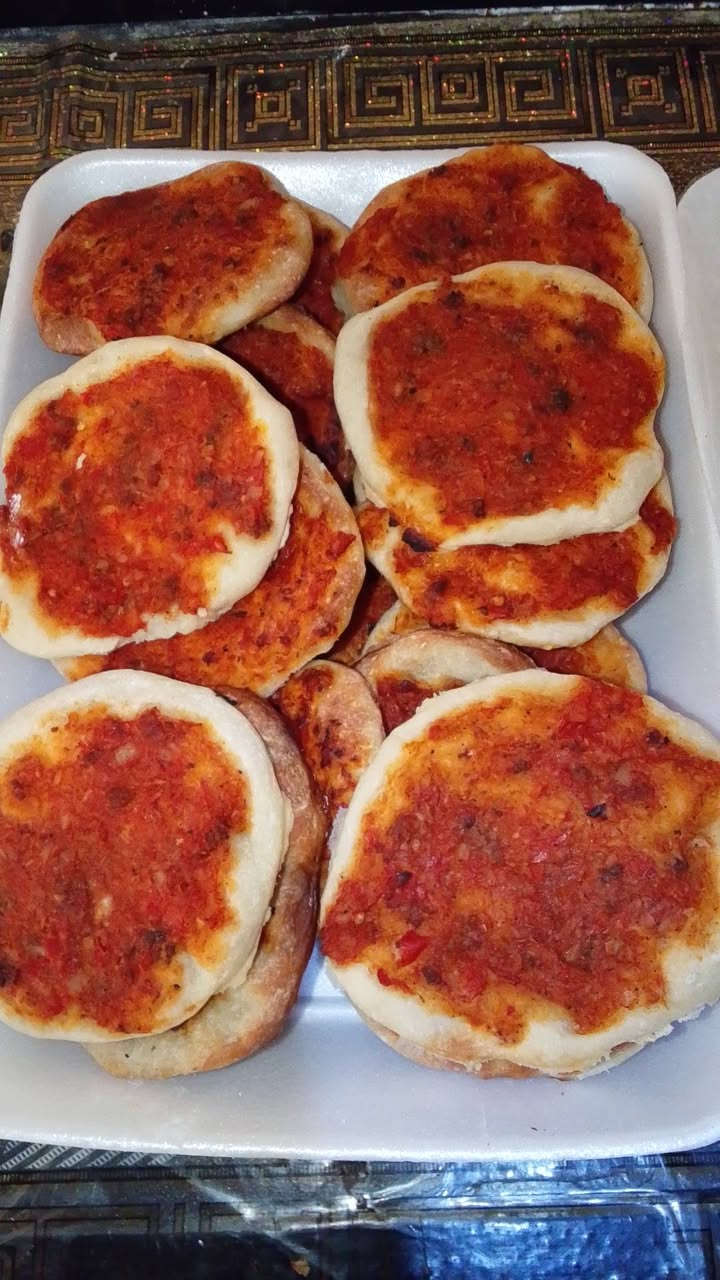 طلب اليوم ماشاء الله بل عافيه تتوفر جميع أنواع لاأكلات نضافه وطعم وترتيب اكل بيت  نضيف ومرتب للحجز قبل يوم تتوفر خدمه توصيل 🛵


**إذا كنت صاحب هذا الإعلان وتريد حذفه لأي سبب، رجاءا أرسل رسالة إلى الدعم الفني**