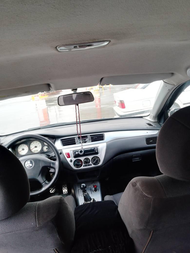 لانسەر بۆ فرۆشتن  مە کینەگەورە ی گیر عادی  سەیارە کە موسە گیڕو مە کینە و تەقەو ڕەقە بەشەرت ماڵی مەدە نی بەشەرت   ژم   ***********    نرخ 37 گە ڵاو ما مە ڵە یەکی برایانە . رانية, السليمانية
