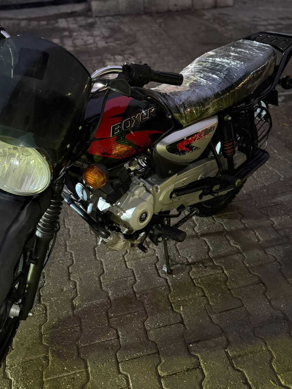 سلام وعليكم بوكسر موديل 2023دراجه مرقمه بسمي تحويل ثاني يوم دراجه كفوله من كلشي اي نقص مابيه مكان بغداد الوشاش الاستفسار عل هاذه رقم بي وتساب ***********
