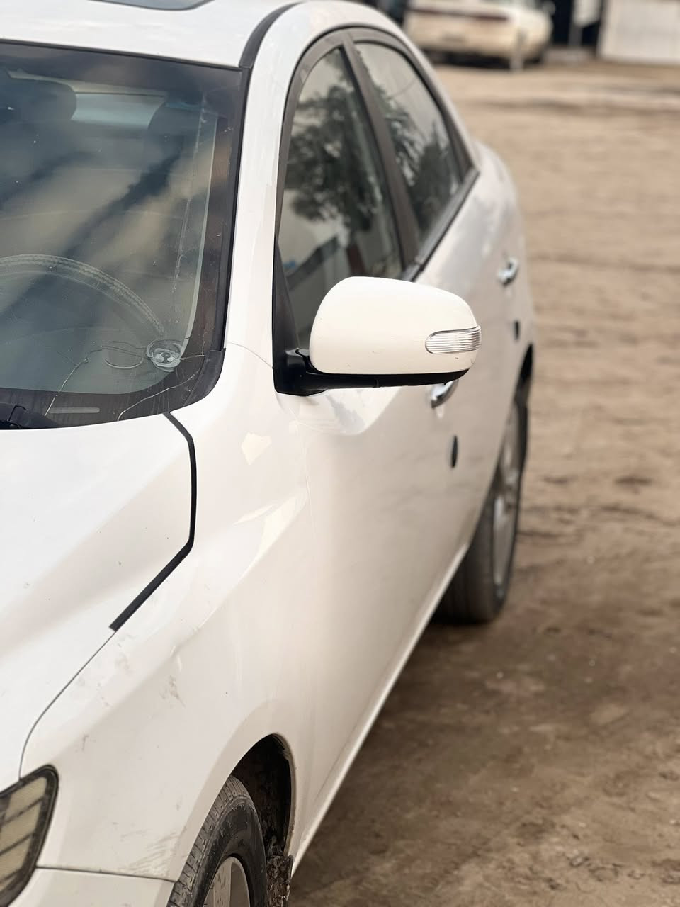 سلام عليكم من رخصه الاادمن كيا سيراتو 2011 خليجي فول مواصفات تحكم استيرن فتحه تبريد وتدفئه فول خير من الله تخم تاير باتري سياره حلوه وجاهزه رقم بغداد انكليزي غرامات مصفره وسونارها وياها مكان السياره بغداد السعر 115 الرقم ***********
