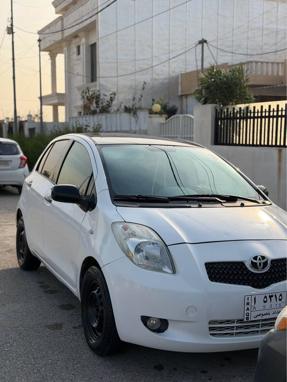 سلام جماعاتت يارس ٢٠١٠ سياره كى بئ مه سره فه و به نزين زؤر كه م ده خوات ٢ پارجه ى هه يه ئه له ويات به س  پاكانه سياره كه زؤر زؤر خاوئنه گؤروو مه كينه ى جديد بئ بوخار زؤر سوپاس  
7508291039 whats app أربيل, العراق


**إذا كنت صاحب هذا الإعلان وتريد حذفه لأي سبب، رجاءا أرسل رسالة إلى الدعم الفني**