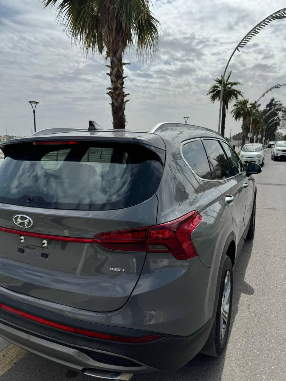 مستعجل على البيع سنتافي 2023 مرقم بغداد بأسمى مكفولة بدون صبغ بدون تبديل
سنتافي 2023 لون اسمنتي دخول جديد 
السيارة مكفولة بدون صبغ بدون تبديل 
٤ سلندر ٢٥٠٠
بصمة 
داخل رصاصي
كشن كهرباء  تحكمات ستيرن 
توقف ذاتي تحديد مسار 
كاميرات  حساسات خلفي أمامي 
تبريد  قطعتين 
تشغيل عن بعد 
شاشة لمس عريضة 
السيارة ماشية 17 
السيارة فول مواصفات عدا بانوراما 
صور امريكا بالمنشور
السعر  232   بيهه مجال
موبايل ***********  ابو طيبة / الكاظمية
