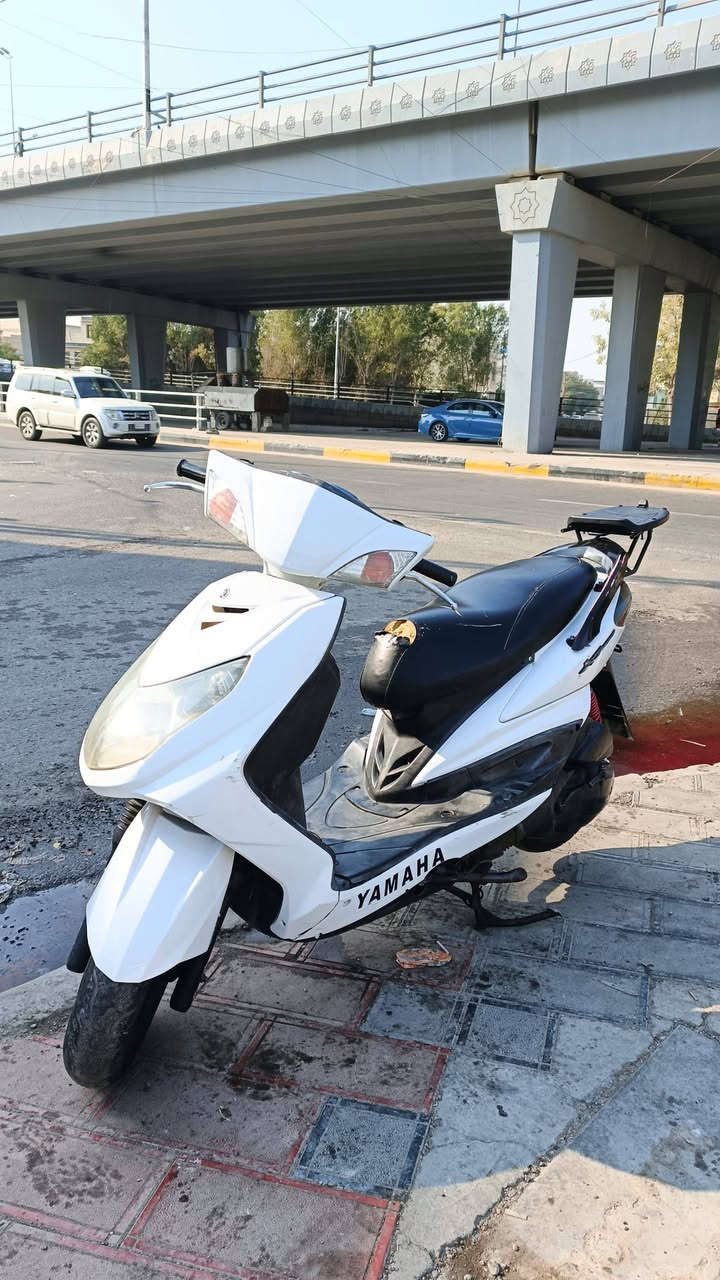 سكنز فحل كابريتر دراجه كامله اي نقص مابيها 
السعر 700 
الرقم ***********
