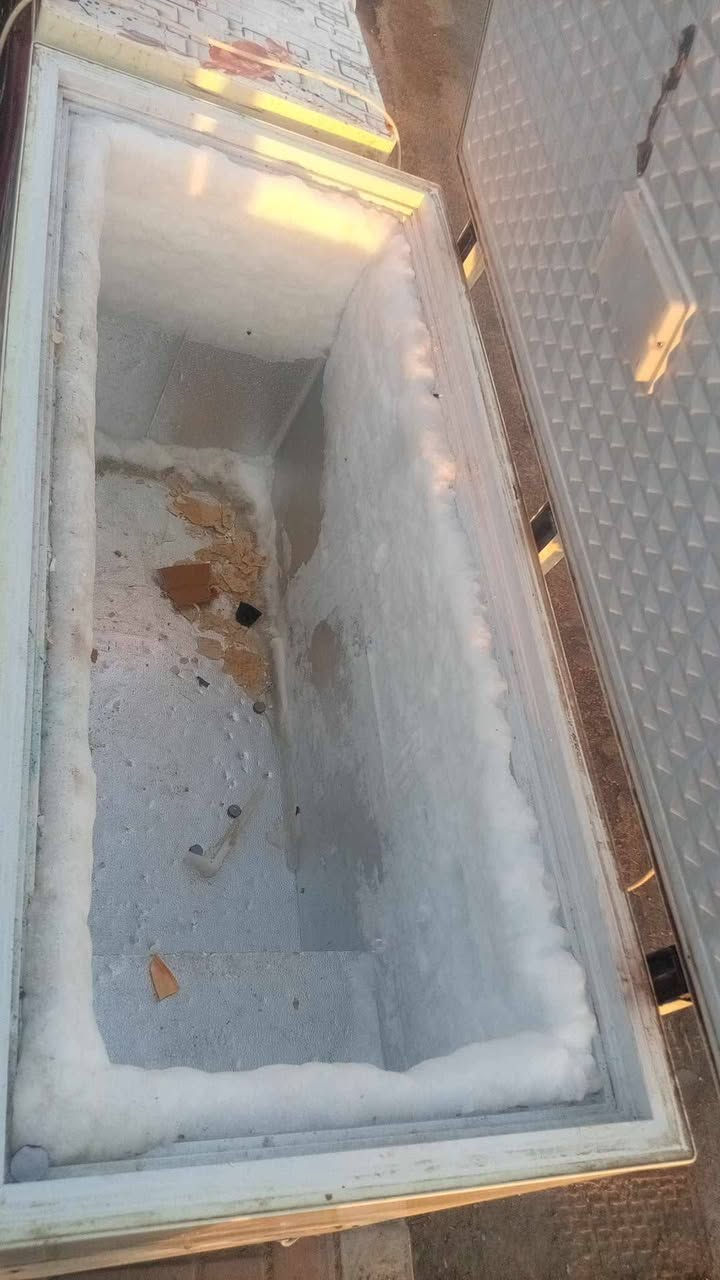 للبيع مجمده للبيع نضيفه حجم كبير شغاله سعرها ٢٠٠ وبيها مجال 
ثلاجه حجم كبير نضيفه شغاله سعرها ١٧٥ وبيها مجال


**إذا كنت صاحب هذا الإعلان وتريد حذفه لأي سبب، رجاءا أرسل رسالة إلى الدعم الفني**