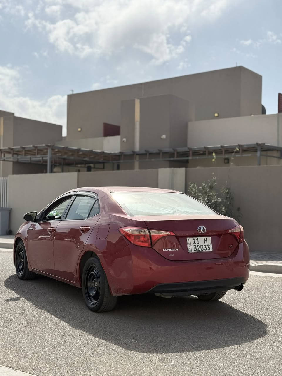 تحية طيبة /كورلا 17 للبيع او مراوس حسب القناعة - ماشية 116ميل - سياره جهازه تبديل باب خلفيدعكس السايق نفس اللون وصبغ نص جاملغ خلفي تصليح درجه اولى - بجم كبس بدون ارباك  - السعر 133$ بيهه مجاا بسيط - ورجاءً لاتحكم على السياره اذا ماتشوفهه بعينك - فقط اتصال الله يرحم والديكم ورزقي ورزقك على الله .
***********
