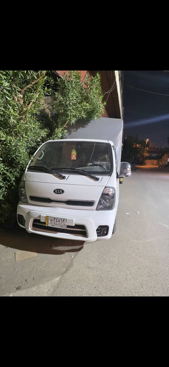 عمي كيا حمل ١٨ مكفوله سونارها موجود عندي سياره كلش حلوه محرك مفتوح ٢٧٠٠ للبيع ورجاءا لتكسر بحلال العالم فدوه الي يحب تلفوني ***********
