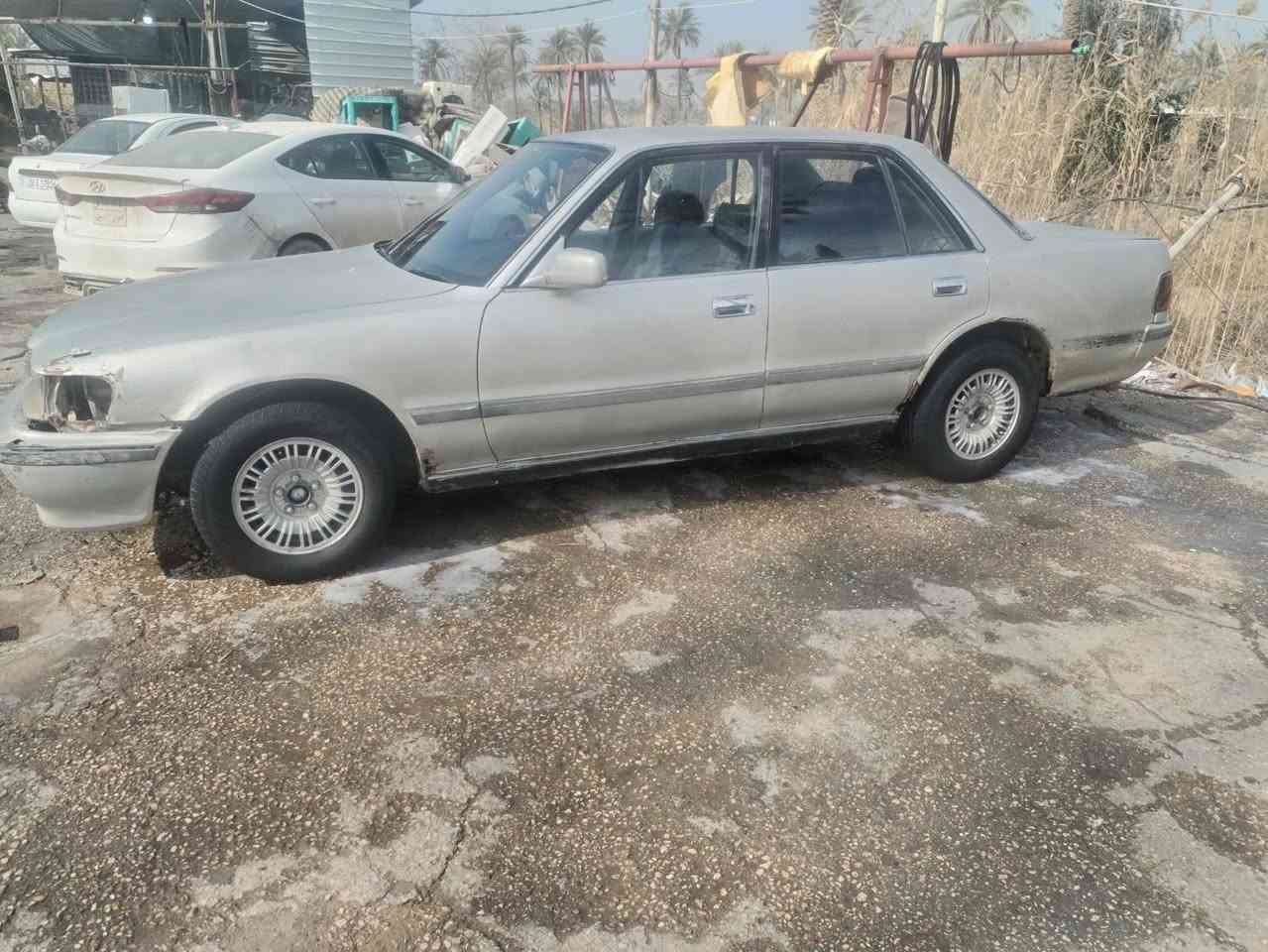 مرخصت مدير الكروب مارك تكم موديل 1994رقمه كربله انكليزي بسمي شرط مكينه كير مكفوله الساره مابيه عيب شرعي لا كصه ولانقل جثه ولا ضربه قويه سعره ٣٥ وبيه مجال ***********
