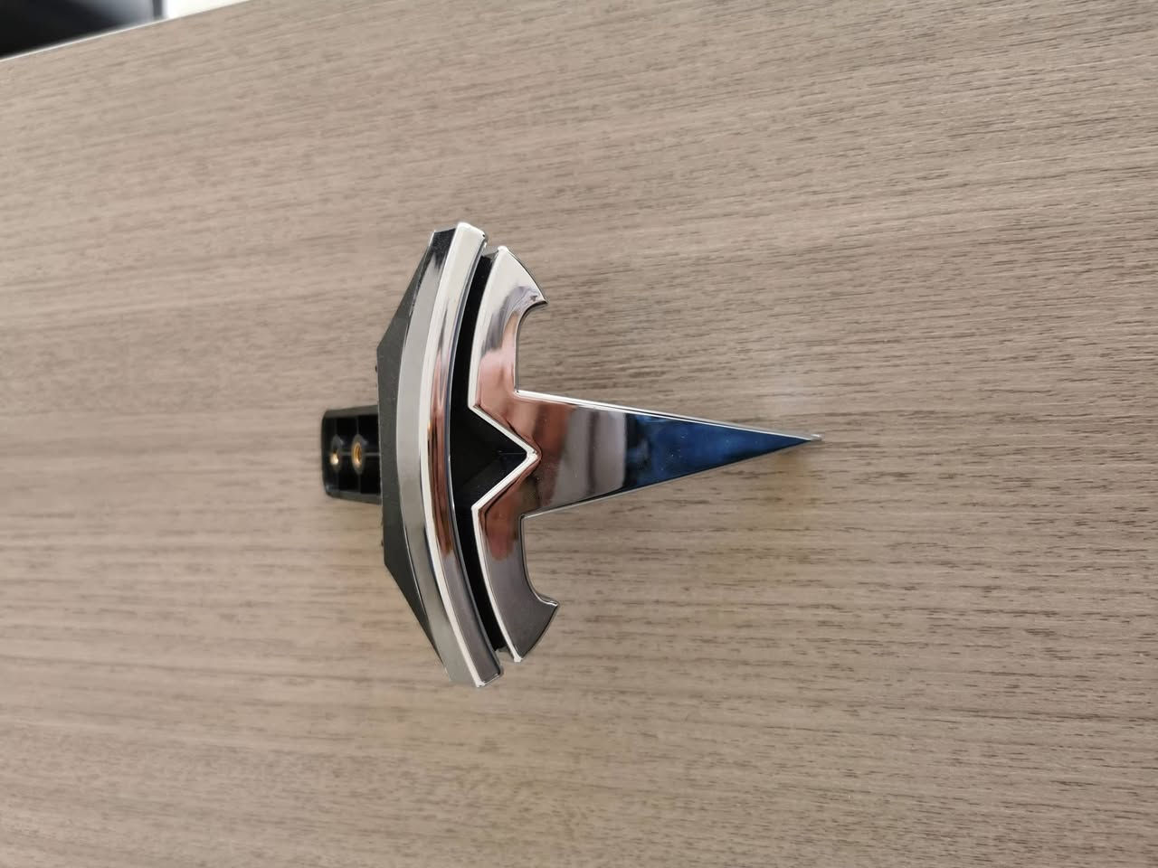 السلام عليكم
تسلا الليث ev EV-Tech

نقدم لكم الافضل  دائما 

اطار شاشه ضوئي مع شحن لاسلكي 

شعار تسلا موديل x 

بولبرن موديل y x s 3

***********

***********

***********

بغداد الدوره الاثوريين
