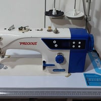 ماكنة خياطة صناعي فول نظافة للبيع 07511049536