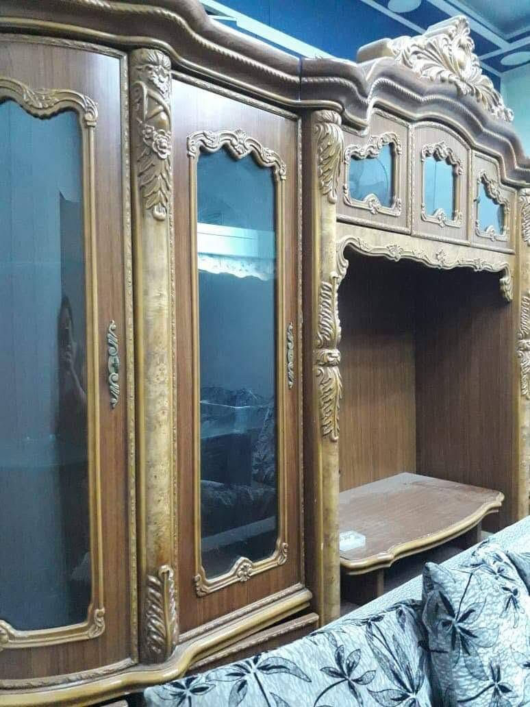 بسبب الوعود الكاذبه بوفيه نضيفههه جداً الجام وياهه كلشي وياهه كلشي مابيهه خلي يستفاد الفقير مكان كربلاء السعر 140 بيهه مجال رقم ***********
