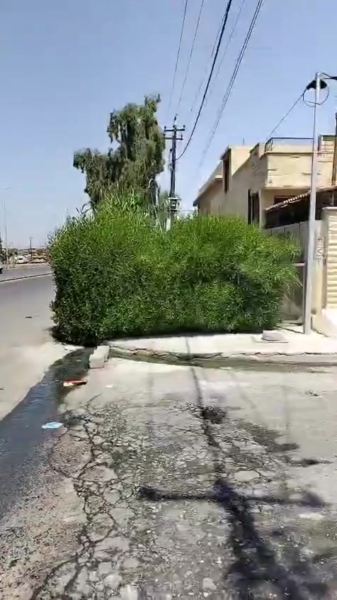 السلام عليكم
دار للبيع
الموقع حي الزهراء (حي صدام) قرب مدرسة البواسل و مقابل محطة الكهرباء  وقريب على سايدين النعيمي

الدار مكون من طبقين
الطابق الاول استقبال و مطبخ و هول و غرفتين نوم و حمام وصحيات

الطابق الثاني بي ثلاث غرف نوم و مطبخ و هول وحمام وصحيات

مساحة البيت ٢٠٠ متر مربع
السند ٢٠٢٥

للاستفسار الاتصال على الارقام

***********
***********
