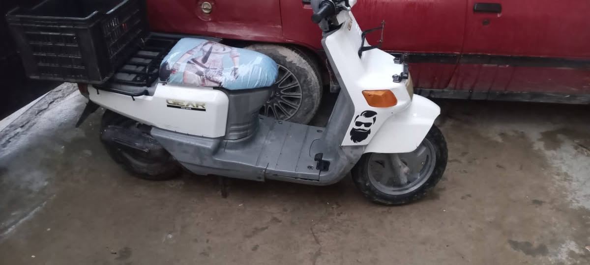 ماطور بيكم 
واير منيه شغال كلو  بس الايت الامامي ضعيف 
شاصي شرط ومكينه مبدل بستن مرا 
تايات حيل نضاف وكيج البانزين شغال ولسرعه قامجي مكطوع ودرع بس صفحه ماكو مبين بلصوره  وسعر 220بي مجال قليل


**إذا كنت صاحب هذا الإعلان وتريد حذفه لأي سبب، رجاءا أرسل رسالة إلى الدعم الفني**