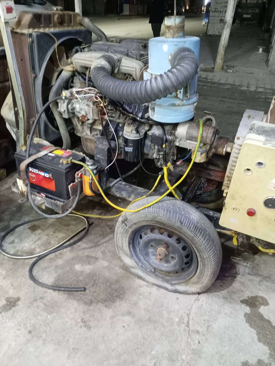 سلام عليكم مولد كيا شغاله ٣٠ امبير العنوان الشعله شارع ٦٠ الدوانم عبور السكه  أسواق الصدرين ***********
سعر ١١ ورقه وبيها مجال
