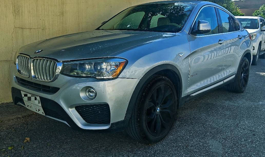 Bmw x4 2017, full mwasafat, 2 panja sardi haya zhori nagrtya, 65000  hazar kilometer roishtawa, makinu ger ba shart wa sanawi nweya. Bo zanyari: ***********. 
بي ام اكس 4 2017 فول مواصفات، اصبعين صبغ بدون دواخل, ماشية 65 الف كيلومتر، المكينة و الغير شرط و السنوية جديدة. للتفاصيل اتواصل: 
*********** أربيل, العراق
