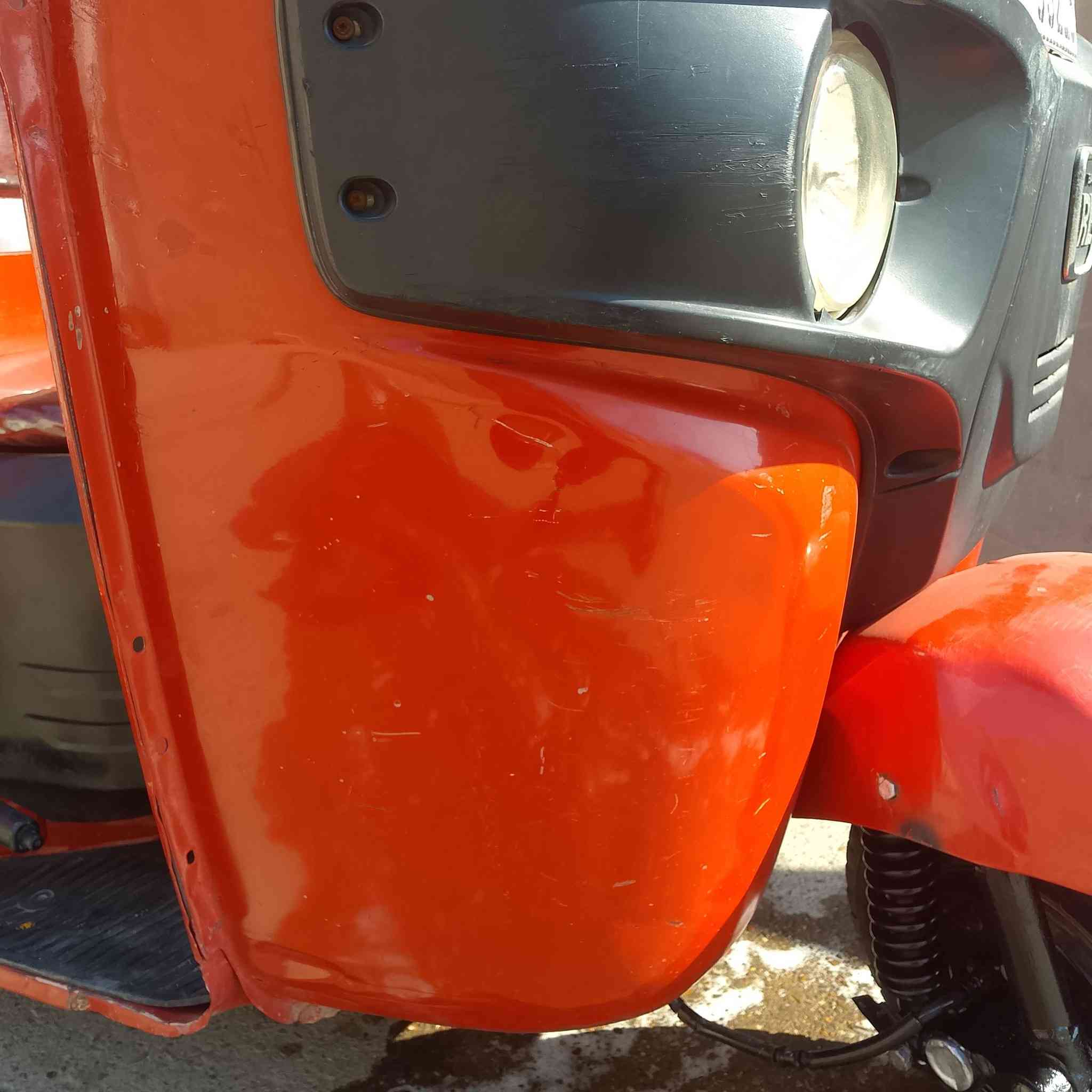 سلام عليكم شباب تكتك البيع رقم وسنويه انكليزي محرك خير من الله تكتك شوفت عينك شوف وقتنع وخابر رقم وسنويه انكليزي 2018/11  الرقم *********** بي واتساب السعر 5500 المكان بغداد بوبشام
