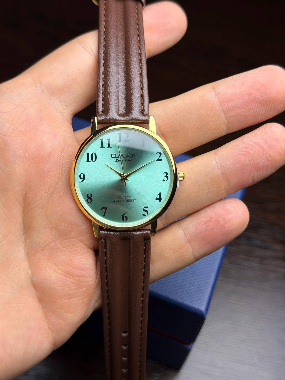 Omax
اصلي ياباني مع المرفقات 
مينا تيفاني مميزة 
سير جلد طبيعي 
ستانلس ستيل 
مقاومة للماء 

25 الف على اول تم


**إذا كنت صاحب هذا الإعلان وتريد حذفه لأي سبب، رجاءا أرسل رسالة إلى الدعم الفني**