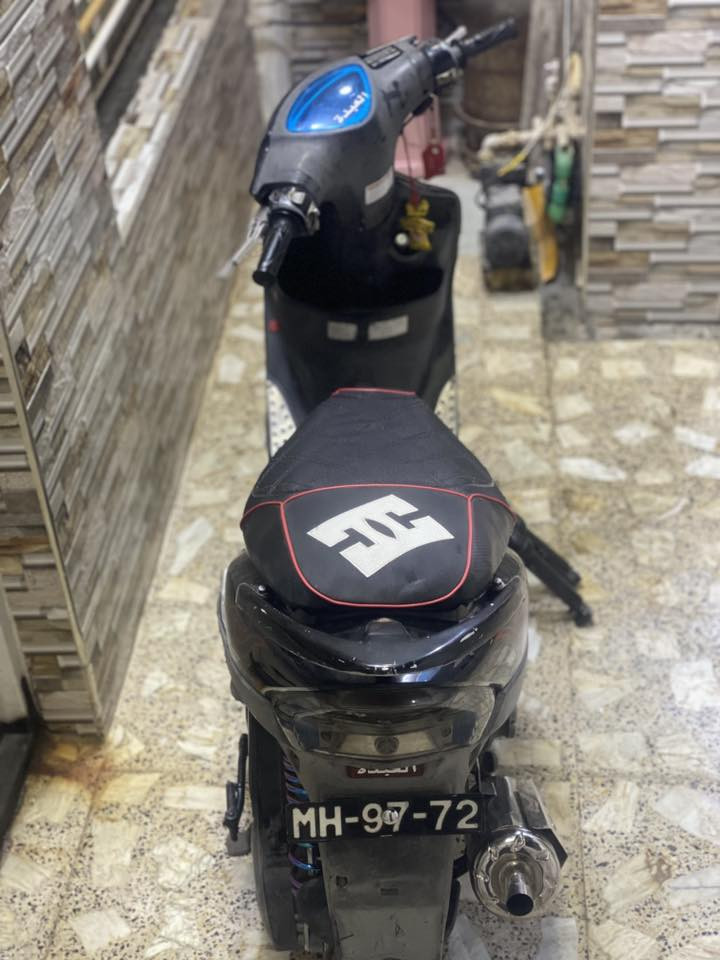 ماكس للبيع  مكينه بلاديه ما مفتوحه كفاله
بيه تزويد رياضي 
دبلات عكسي اصلي بدون ماركه 
دبل خلفي 7 ألوان
 يدات wf 
كلجات رياضي
والباقي بلادي لا تبخير لا نضوح تاخذه من باب لبيت 
سعره 725 وبيه مجال للطيبين 
تواصل :***********
