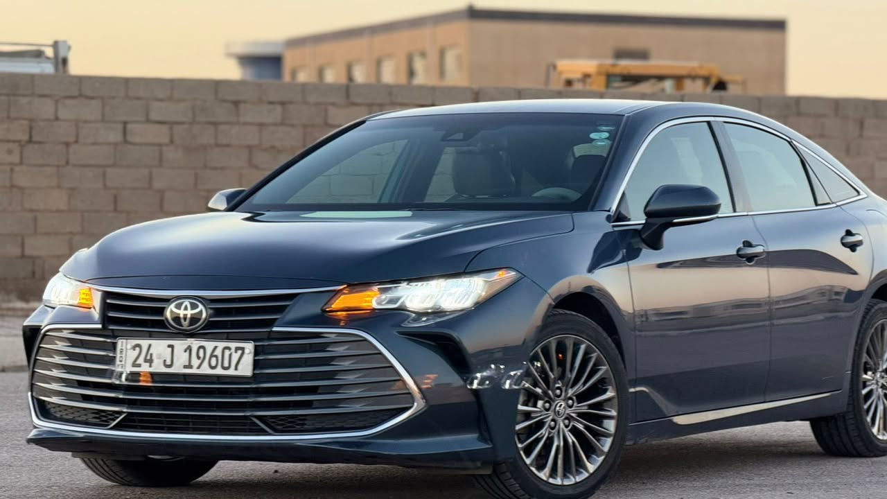 افلون أمريكي موديل 21 
مواصفات XLE
رقم شمالي 
محرك 2500 بدون هايبرد 
بجم كبس إرباكات كلها سليمة 
طخة خلفية 
ماشية خمسينات
سيارة كلش نظيفة
بيع او مراوس بكامري
السعر المطلوب 265$
للتواصل: ***********
