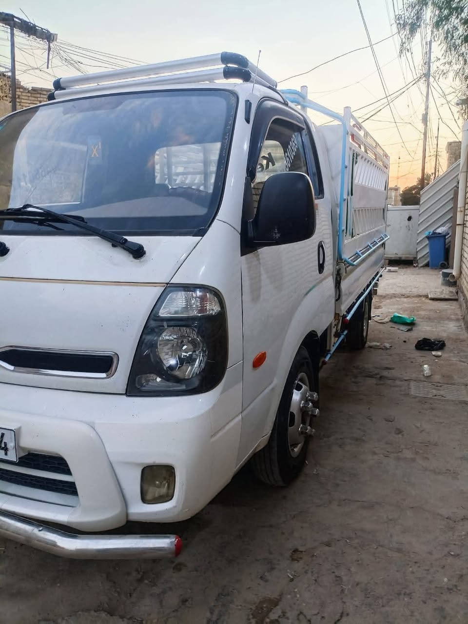 السلام عليكم. كيا فحل مسكر  موديل 2012. 6 نمر الگير السياره مكفوله لاظربه ولاتبديل مال جنايه رقم بغداد  جديد دولي هسه شاده سنويه جديده رقم شاصي واضح ومكفول.. العنوان بغداد زعفرانيه.  السعر 120$ وبيه مجال حگ الجيه  مامتواجد علفيس  . هذا ارقامي
***********/ ***********
