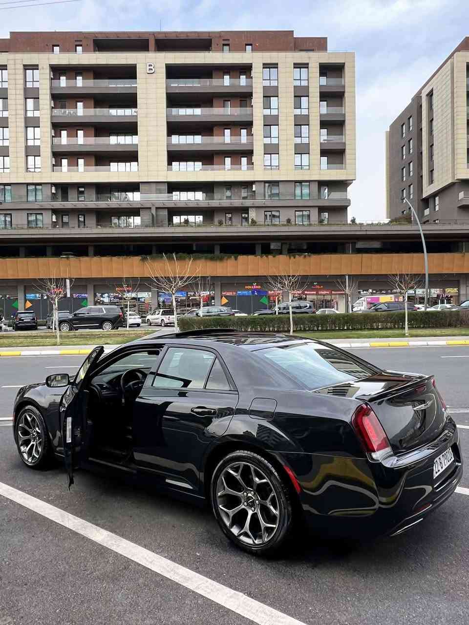 Chrysler S300 2015
clin title
کرایسلر ٢٠١٥ کلین
مواسەفات S فول فول کەنەدی
پانۆراما
بەصمە
کوشن جلد
کوشن کارەبا
سەماعە بیتس
گێڕی سەر سوکان
شەخال
کامێرا 
تەحویلو خەرامە بەشەرت
سەیارەکە بێ بۆیاخە   بێ پارچە گۆران  
ئێرباک هەموی بەشەرت شەریکەیە
گێڕو مەکینەی بە شەرت نەکراوەتەوە
 دەعمی بۆ دەعمی بەشەرت 
شوین سلیمانی
*********** whats app

