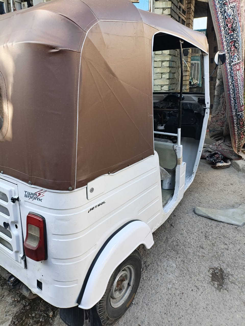 السلام عليكم تكتك 2020 شهر 11 ارقام انكليزي باسمي كفاله من تنقيص تبخير كهربائيات  السعر 6500 وبيها مجال يرضي الخاطر وبخدمتكم  مكاني المعامل الباويه ***********
