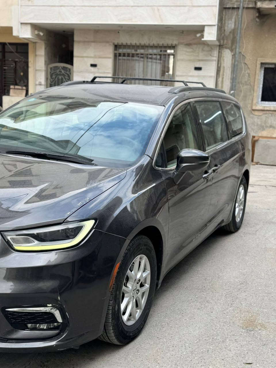 سلام عليكم من رخصة مدير الكروب المحترم كلايسر  اوبما مديل ٢٠٢٢ بغداد المكينة ٣٦٠٠ بوب كهرباء تشغيل عن بعد السعر ٢٢٠$ المكان بغداد الاعظمية ***********
