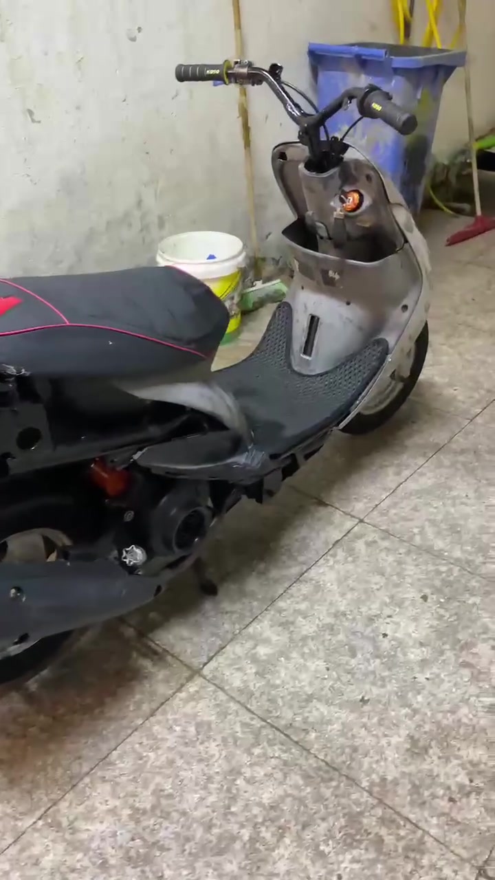 دراجه ماكس منغولي بوشه 55 مكينتهة تخبل الشراي خاص فلوسهة بيهة وما تعبك


**إذا كنت صاحب هذا الإعلان وتريد حذفه لأي سبب، رجاءا أرسل رسالة إلى الدعم الفني**