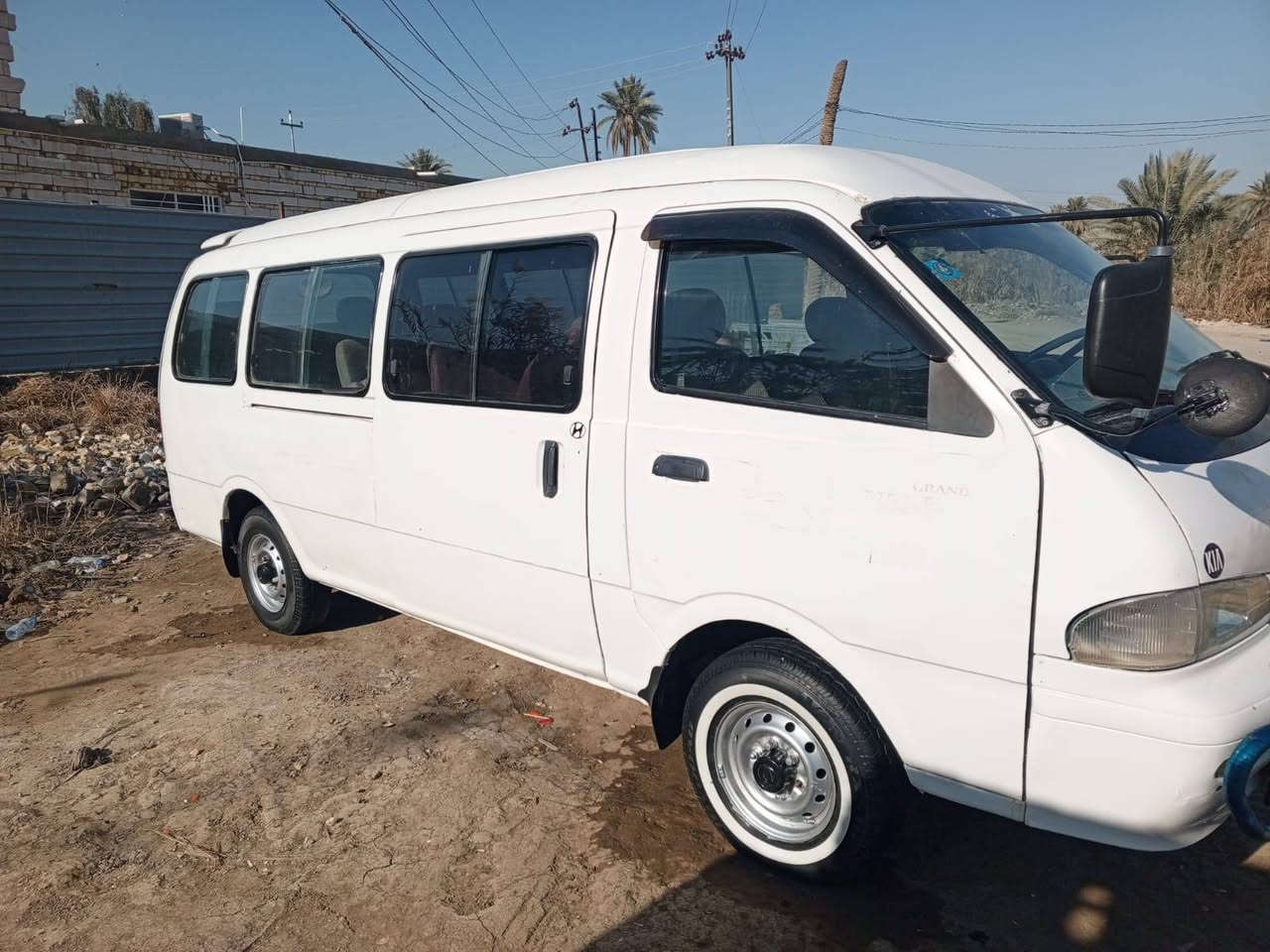 السلام عليكم كيا بريجو 14 للبيع موديل 2001 سياره جاهزه قبل للشارع سياره مكفوله من ضربه ومن صبغ من عدا البنيد والحجل شواصي مكفوله تخم تاير كهربائيات شغاله ماكينه بها خيط بخار العنوان الديوانيه قضاء الشاميه راعيها بالنجف تحويل ثاني يوم السعر 120 وبيها مجال الاتصال على هذا الرقم ***********
