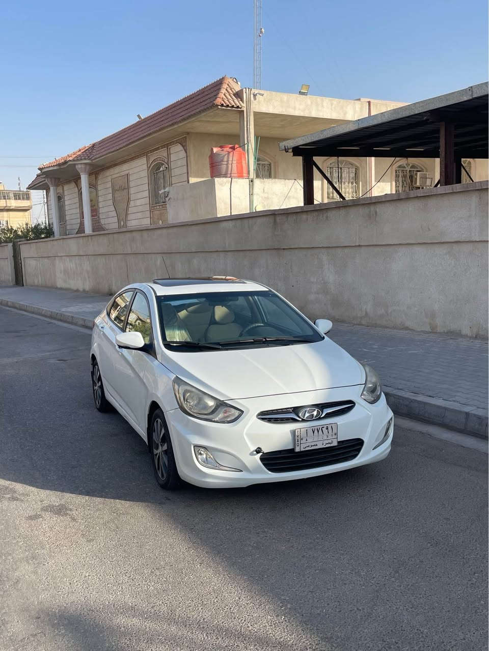 أكسنت 2015 خليجية محرك 1600 دوش سيارة فول مواصفات شاشة و كامرة خلفية و فتحة سقف ويل كب سيارة ماشية 76 الف بيها تبديل باب السيارة جاهزة تخم تاير و تبريد شغال و كفالة كير و محرك السعر 90 ورقة وبيها مجال للشراي رقم بصرة تحويل ثاني يوم رقمي *********** البصرة, العراق
