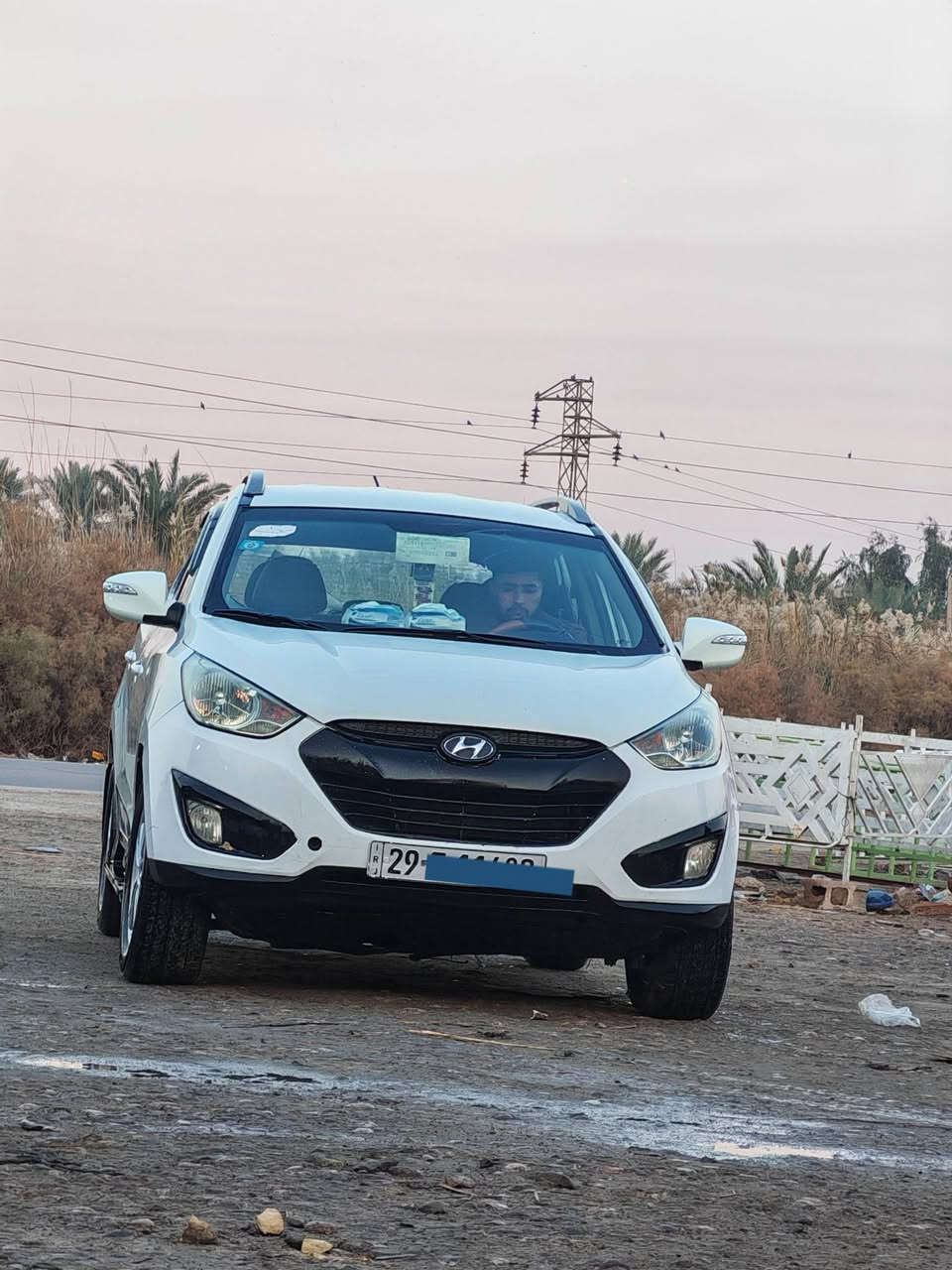 توسان وارد خليجي ما بيها ضربه فقط خدوش ومثل ما موضح بل سونار وبارد بلخلف على وضعه مخليه مكاني صويره أي استفسار *********** واسط الصويرة سعر128
