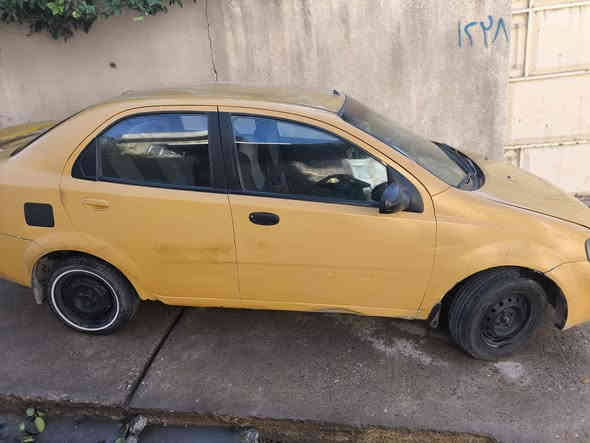 سيارة للبيع 
اڤيو محرك استرا 2006
رقم وسنويه جديده سياره بسمي 
شرط الوكاله والتحويل 
السعر 55 وبيها مجال
***********
