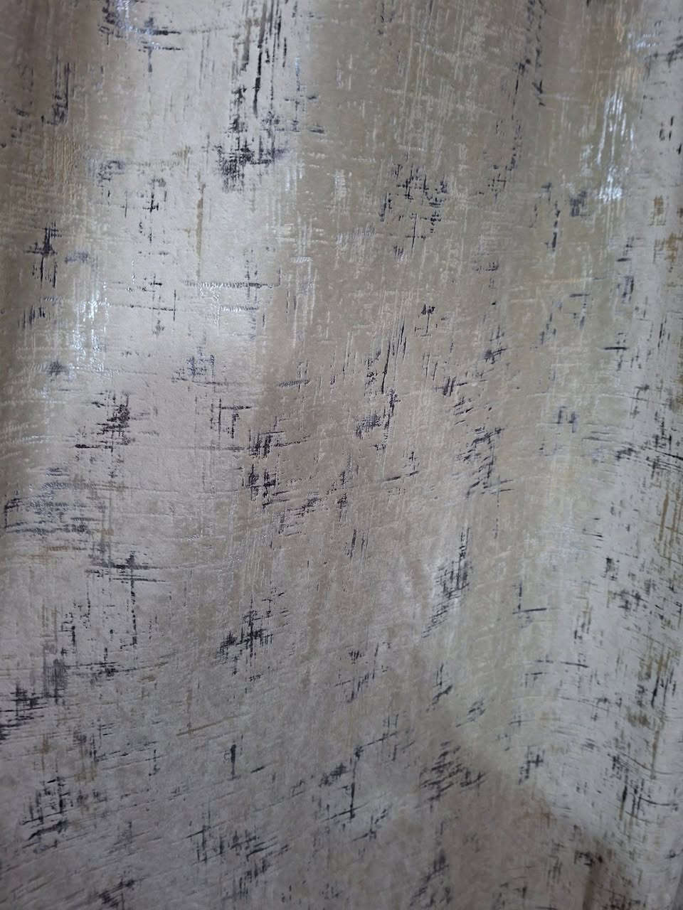 بردة كاملة قياس شباك ١٧٠ قماش ٥ متر  ٥٠ بيها مجال للشراي مفرش تخم بو هيمي ٨ مترنضيف جدا ٤٠ بي مجال للشراي مكان حي الوفاء


**إذا كنت صاحب هذا الإعلان وتريد حذفه لأي سبب، رجاءا أرسل رسالة إلى الدعم الفني**