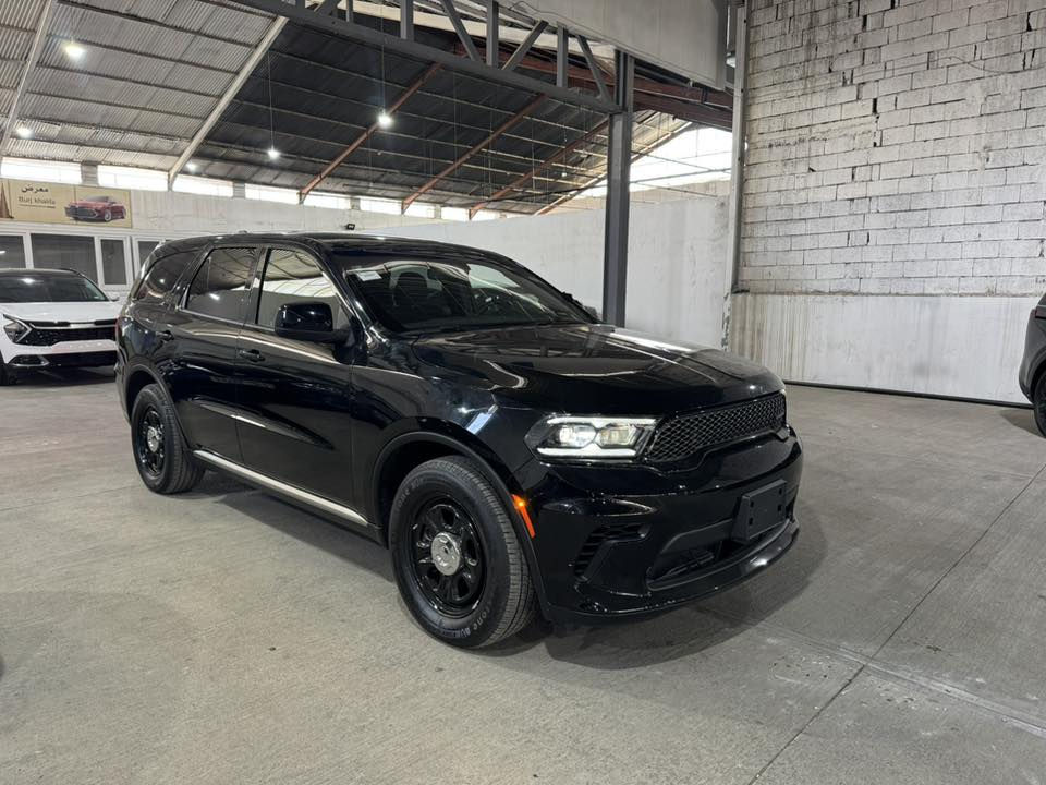 🚔🚨دوج دورانگو موديل   pursuit  2023 V8 AWD سيارة بدون ايرباك بدون صبخ فقط PDR على بارد  تقليم موضح بصور ماشية. 4500mi خفيف بجم كبس  سعر   240 $. و مجال. لتواصل          مراوسة.  ***********   .***********
