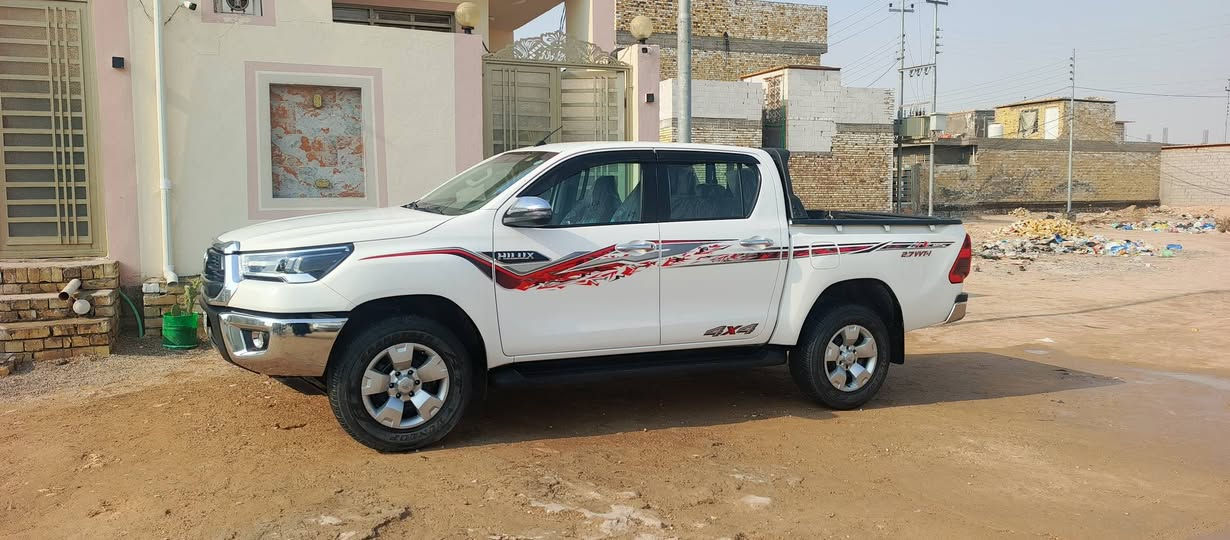 هايلوكس موديل 24 رقم اربيل دولي
بيع ومراوس فول مواصفات ساز كير عادي كير اومحرك شرط تبريد ثلج حداديه شركه تخم تاير جديد سياره جديده 
عله وظع شركه مكفوله كفاله مكان سياره نجف بيع ومراوس
تراهم سعر 298 وبيه مجال ***********
