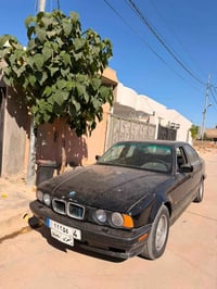 بي ام ٥٢٥ • ١٩٩٢ • رقم سليمانية