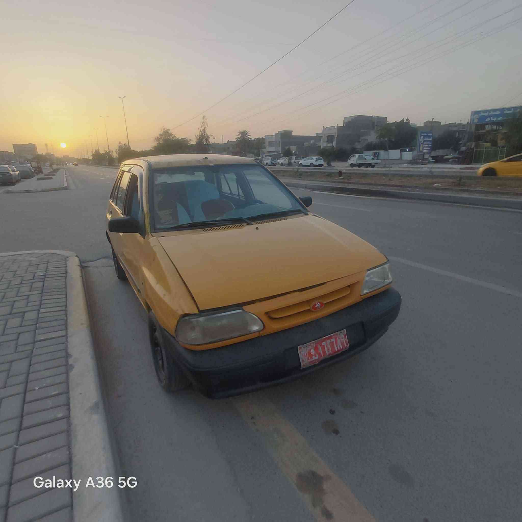 السلام عليكم  مديل  ٢٠١٢ مكينه كير مكفول  شواصي مكفول كهرباء كل شغل سياره جاهزه  هيه ٢٠٠ الف غرمات  ٥٠٠ الف على مشتريه  تحويل مباشره  السعر١١ بيه مجال الشراي  مكاني بغداد حي الجهاد  رقم ***********
