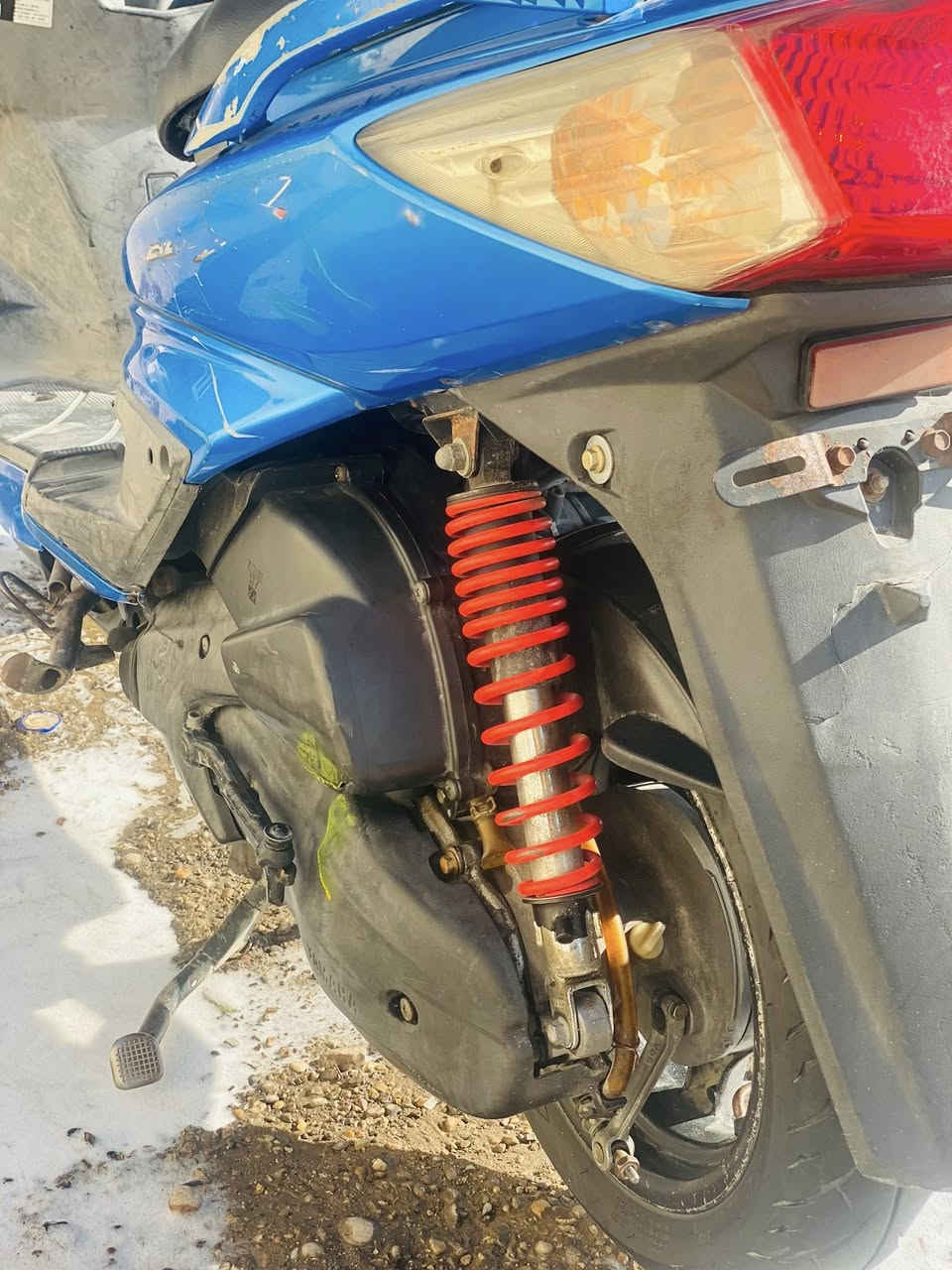 سلام عليكم دراجه سكنس فحل للبيع دراجه ربه جديده مكينه برغي ما مفتوح بيه سلف كفرات بلاديه دراجه جديده كهربائيات سلف هندر كيجات كله شغالات السعر 850 وبيه مجال المكان بغداد حي اور ***********
