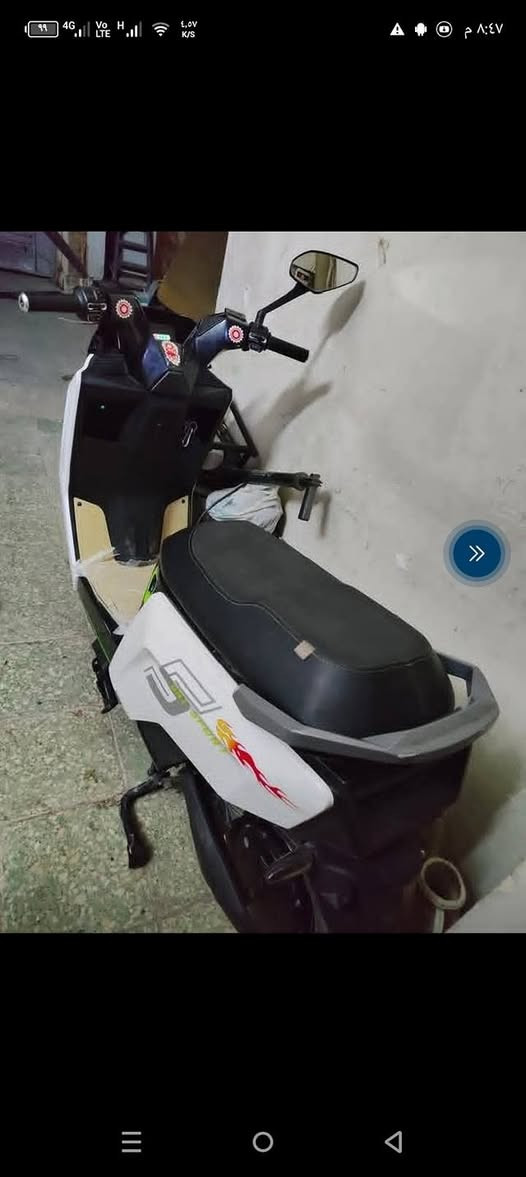 سلام عليكم عندي دراجه شحن البيع مديل 2025 كامل مواصفات سعر 650وبيه مجال رقم ***********
