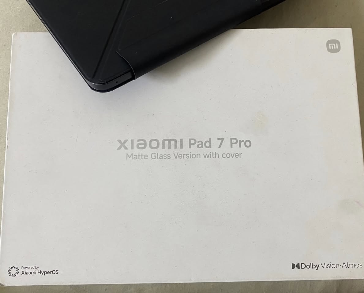 السلام عليكم 
للبيع....
ايباد تاب باد 7s pro
الجهاز جديد استخدام شهر للدراسه 
غراضه كامله شاحنه وكارتونه وكفر 
وكفر اصلي هم مشتريله نفس الي يجي ويا 
ذاكره 512
شاشه مات 
بعد مواصفات الجهاز معروفه 
السعر 540 وبي مجال
45 دوره بطاريه 100 الجهاز جديد 
ممتواجد ع الماسنجر 
عندي توصيل ومكاني كربلاء
هذه الرقم تعال واتساب 
***********
