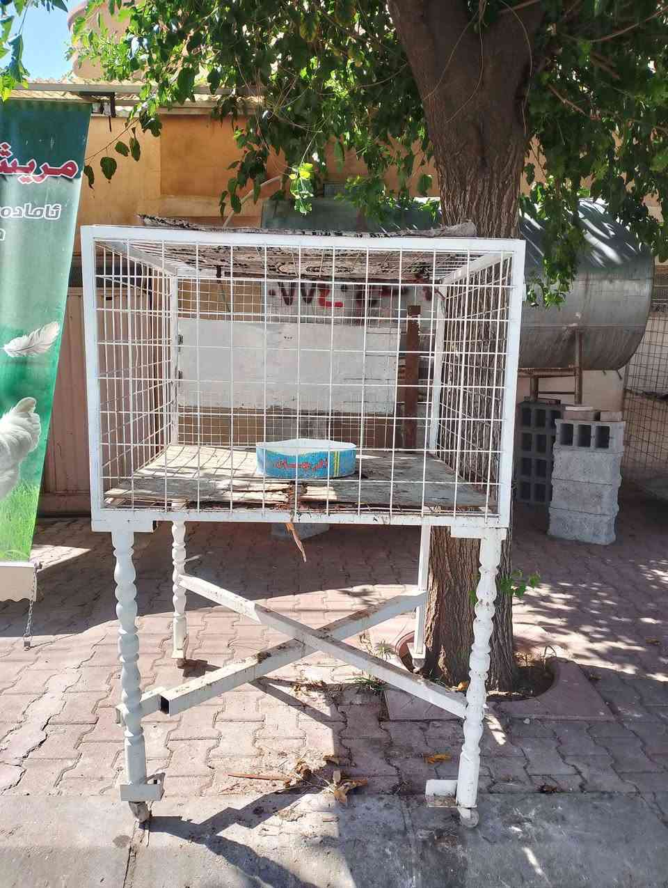 قەفەزێکی سوکدەستە وچوارتایەی لەژێردایەبەئاسانی هاتوچۆی پی دەکرت السليمانية, العراق


**إذا كنت صاحب هذا الإعلان وتريد حذفه لأي سبب، رجاءا أرسل رسالة إلى الدعم الفني**