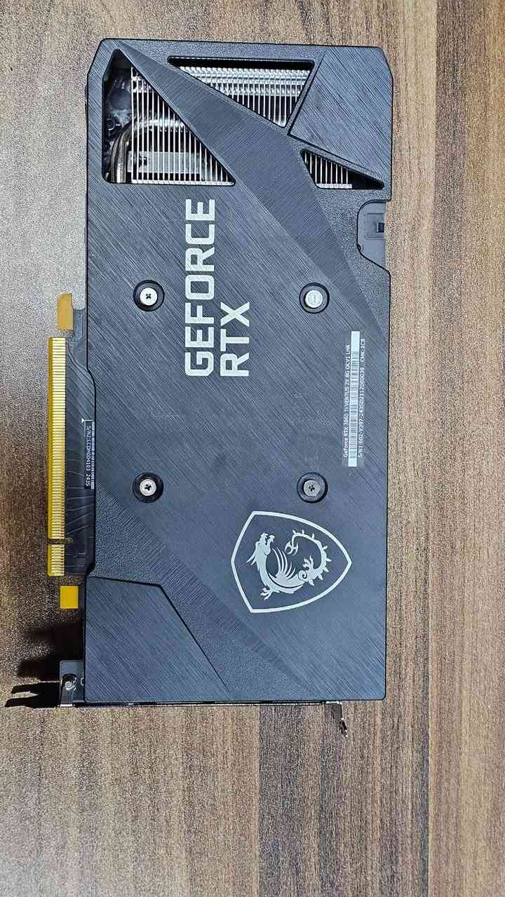 عندي كارت مستخدم قليل نظيف كلش وحش RTX 3060 12G وكارتونة وغراضه كاملة اخوان 
لاتكسرون بيه لان الكارت نظيف جدا


**إذا كنت صاحب هذا الإعلان وتريد حذفه لأي سبب، رجاءا أرسل رسالة إلى الدعم الفني**