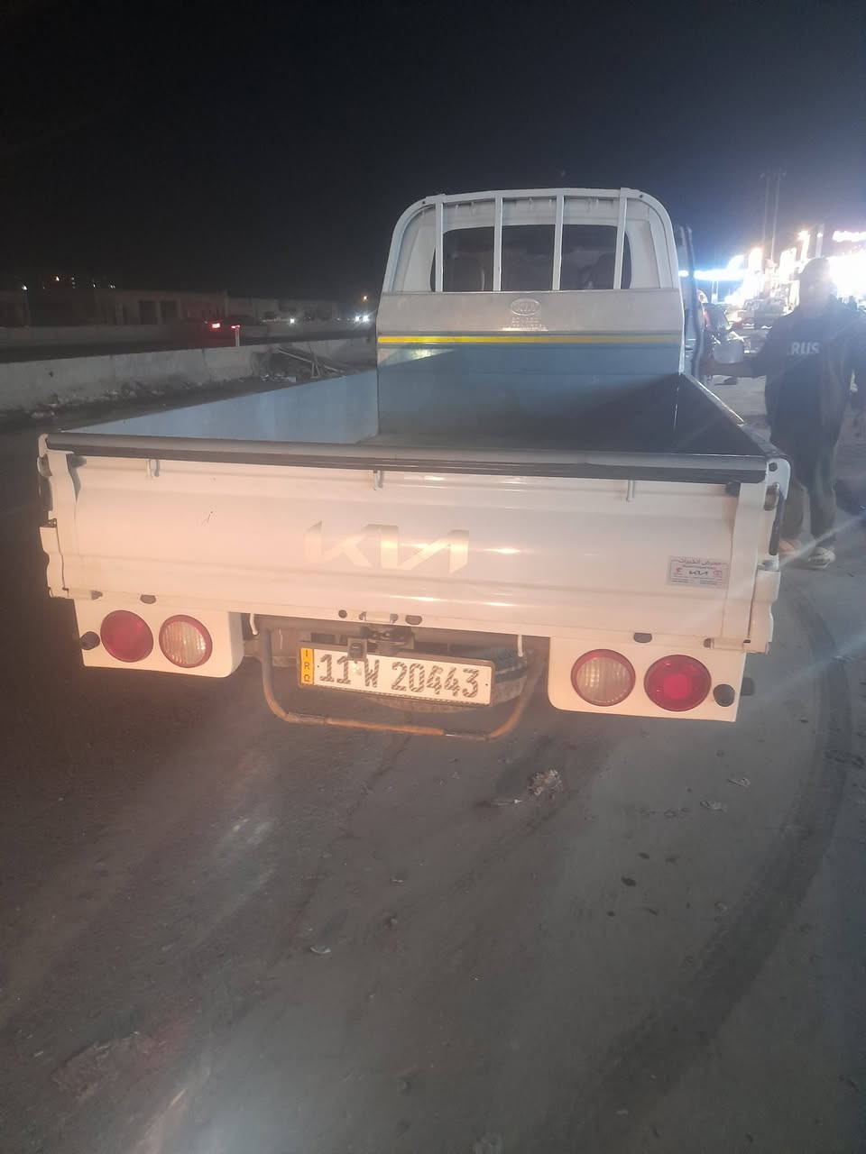 سلام عليكم كيا 23محرك لا صرف ولا بخار رقم بغداد نكليزي  سنويه لل29بسمي تحويل مباشر مكفوله ماشيه 60 الف سياره نضيفه السعر145وبيه مجال قليل  مكان السياره بغداد بسمايه ناحيه الوحده للستفسار ***********
