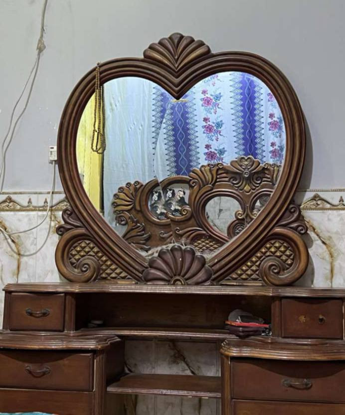 غرفة اخشاب عراقي عنوان حيانية سعر 250 وبيهه مجال


**إذا كنت صاحب هذا الإعلان وتريد حذفه لأي سبب، رجاءا أرسل رسالة إلى الدعم الفني**