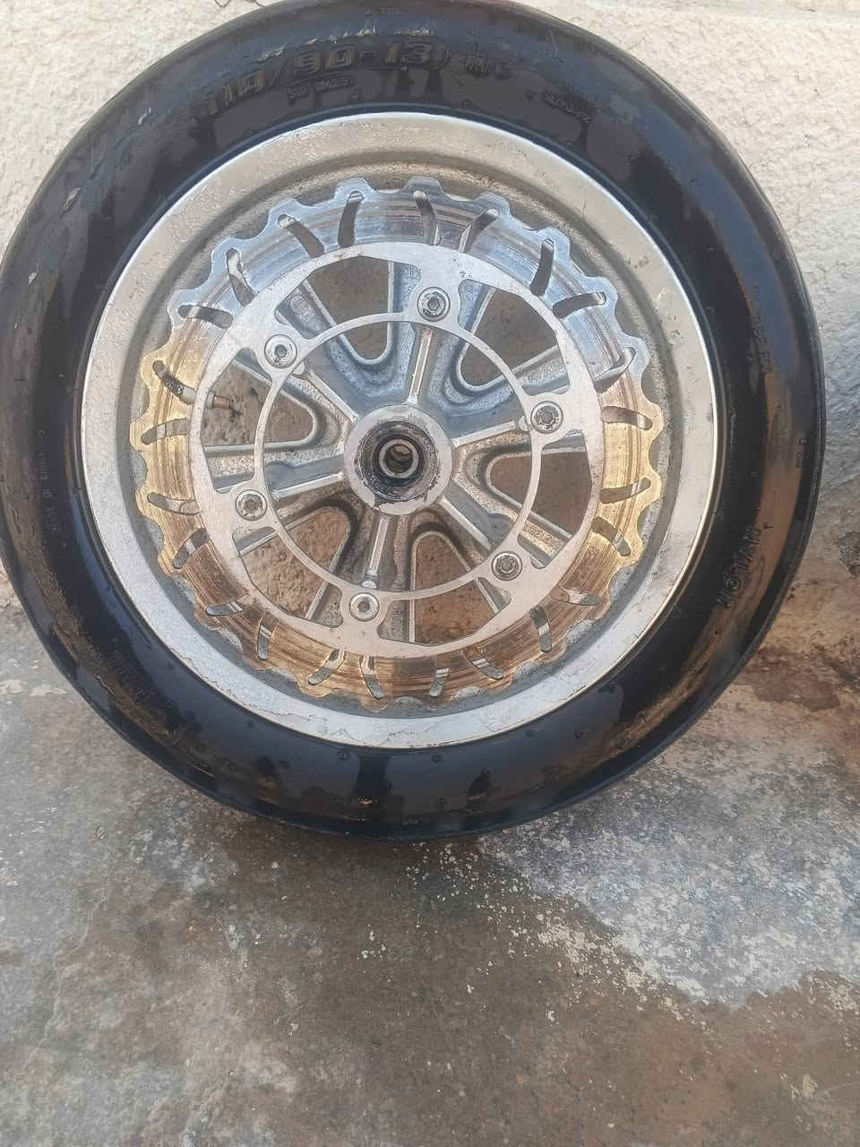 زوج وياله 08.9
مكاني غراف 

توصيل موجود


**إذا كنت صاحب هذا الإعلان وتريد حذفه لأي سبب، رجاءا أرسل رسالة إلى الدعم الفني**